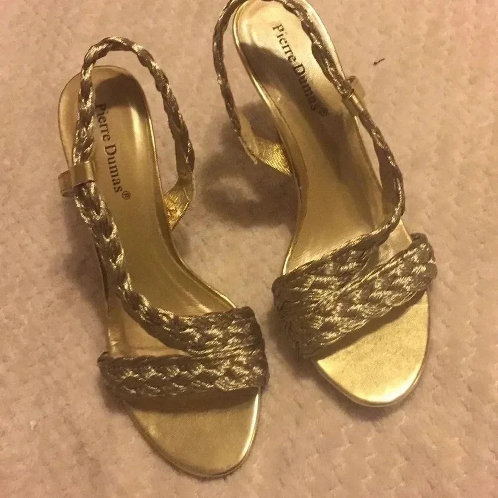 Pierre Dumas gold heels